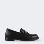 Women's loafer shoes