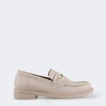 Women's loafer shoes